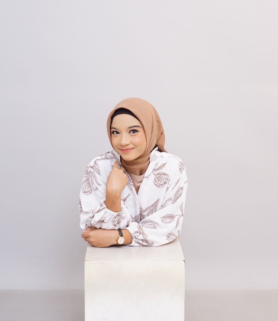 Ihtadat Alam Makarima Mainun