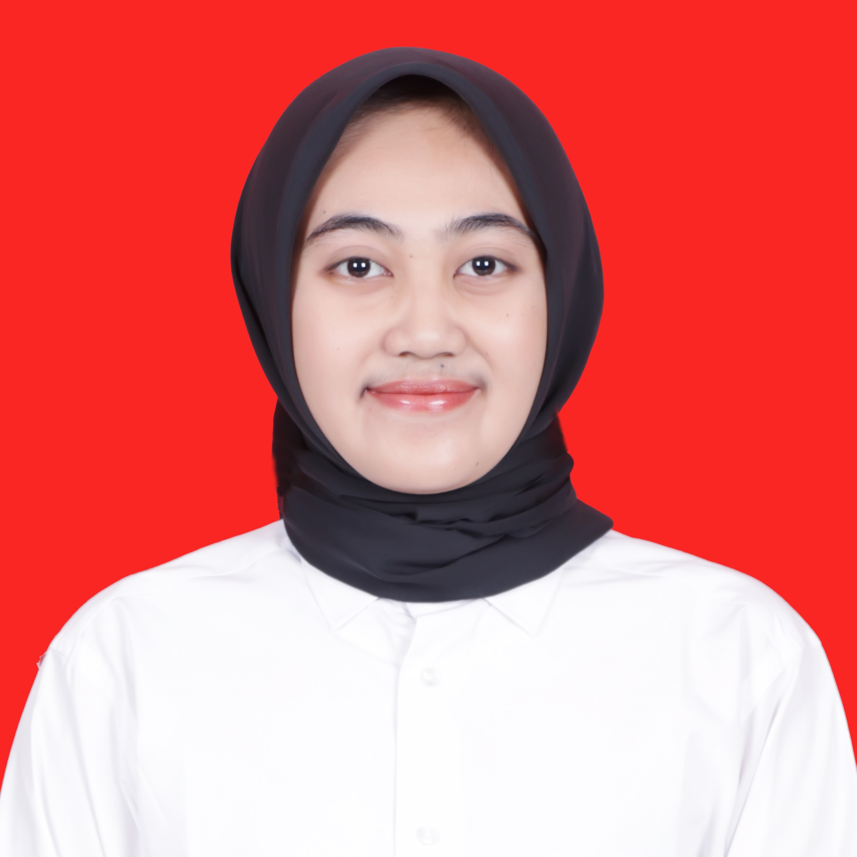 ELYARNA SHANIA WAHYUDI