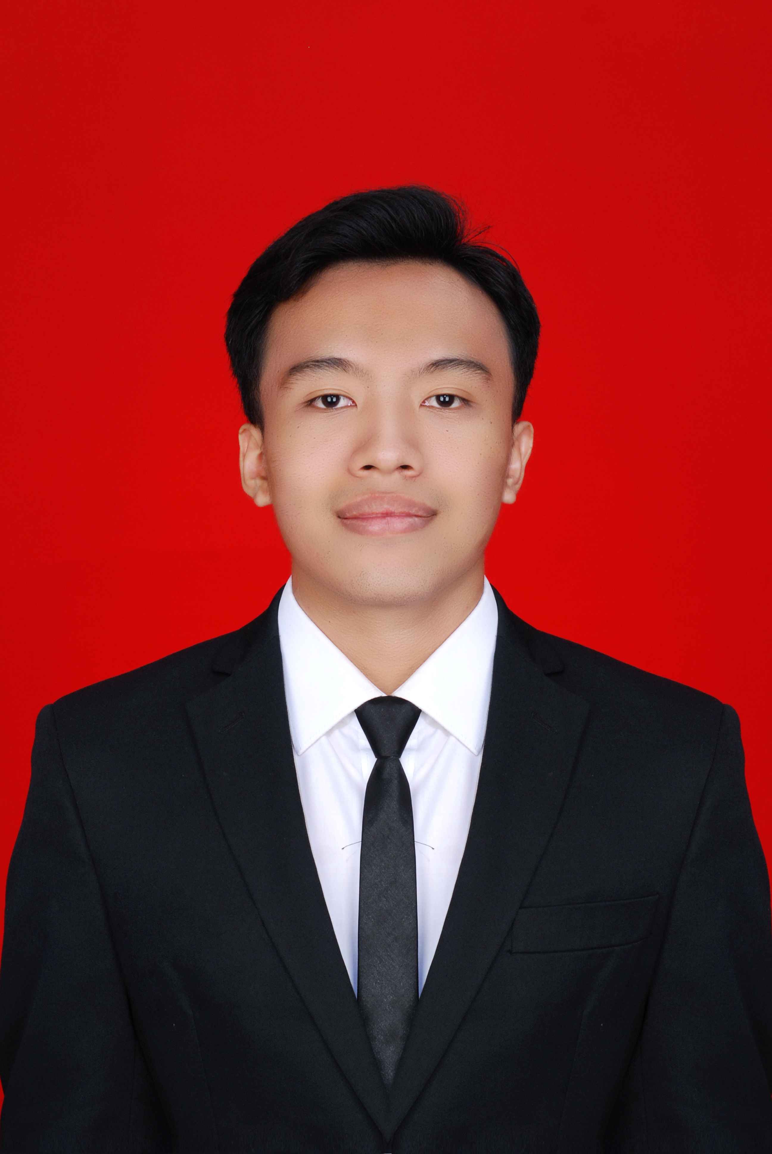 Aga Tertia Putra Hendratno