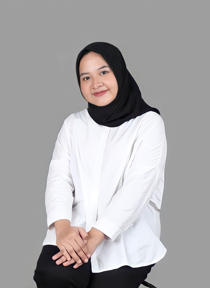 Ade Lutfiah Nuril Ma'wa