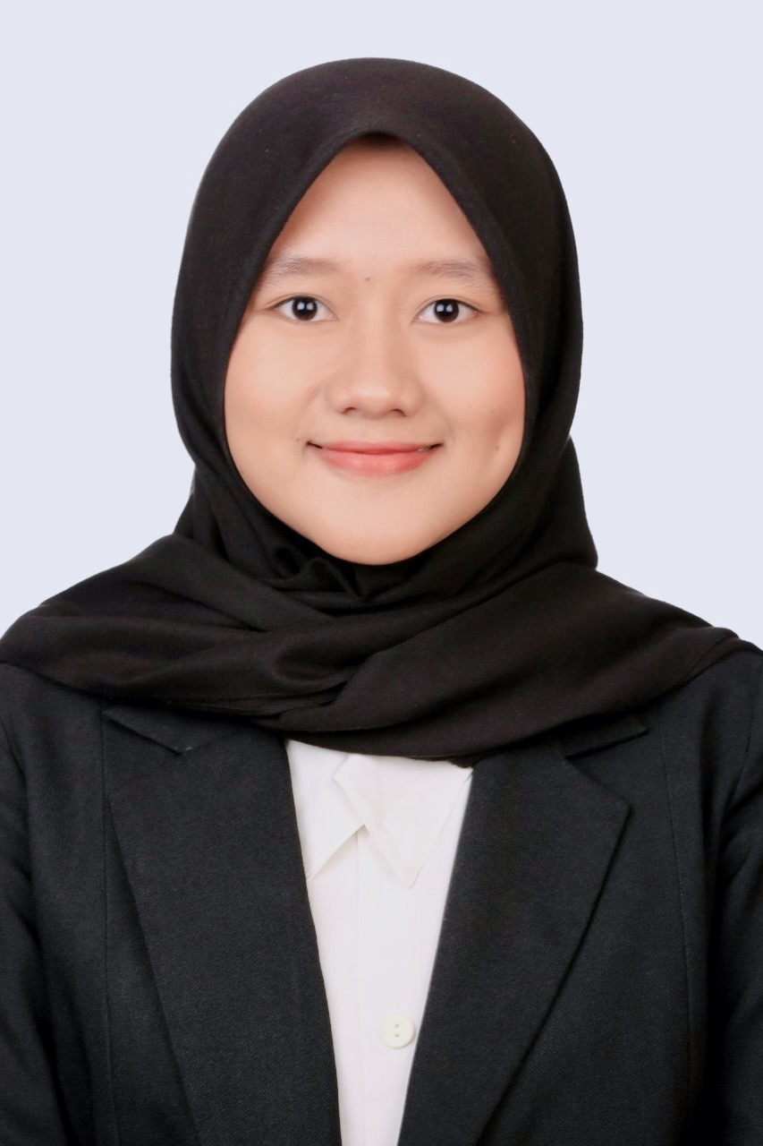 Monique Permata Sari Santoso