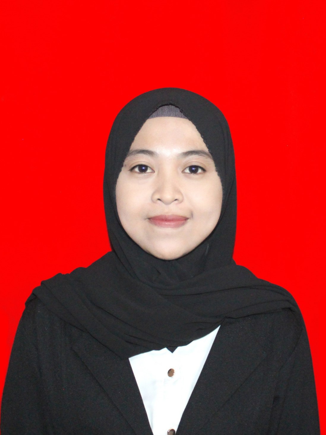 TRIA WAHYUNI SUANGI