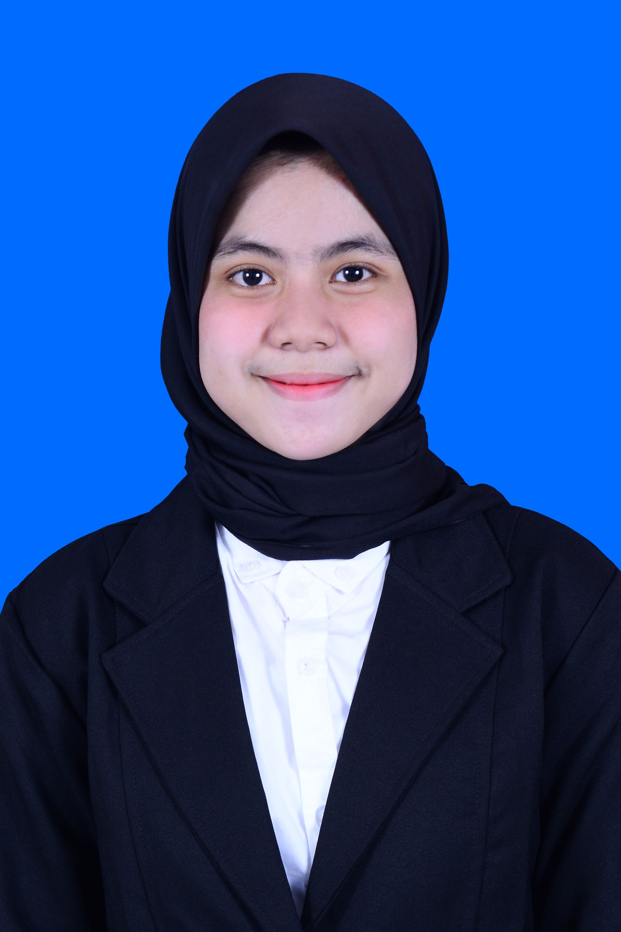 Dwi Intania Syardi