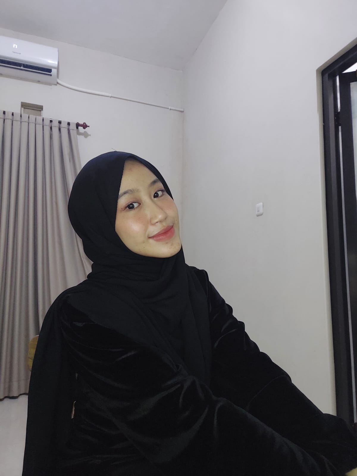 Akmalia dinda oktavianta