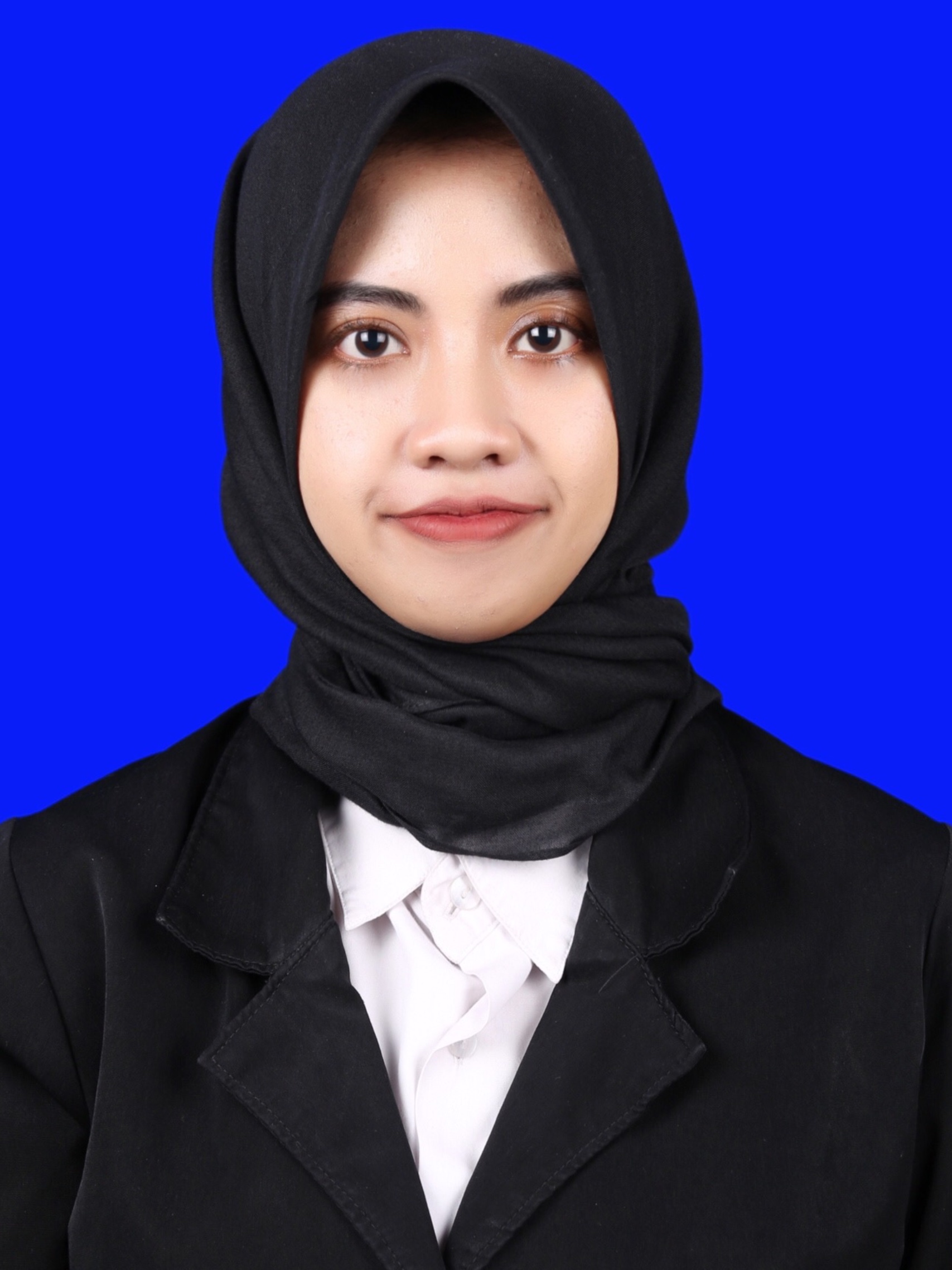 TAZKIA OKTA KHOIRUNISA