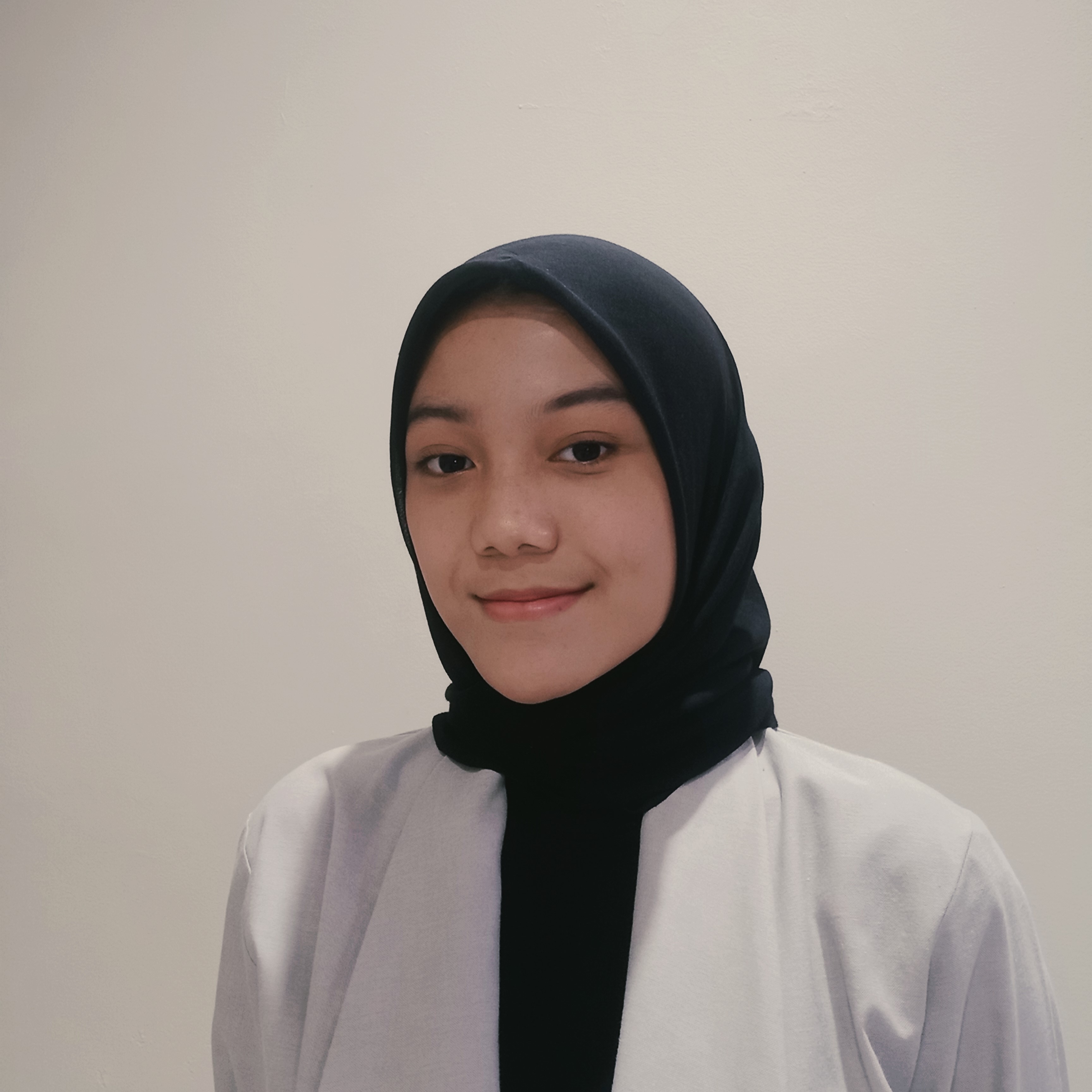 Ade Rosyada Rahmawati