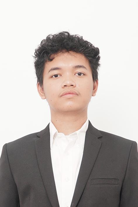 GHOZZY AVERILLIO PURWANA