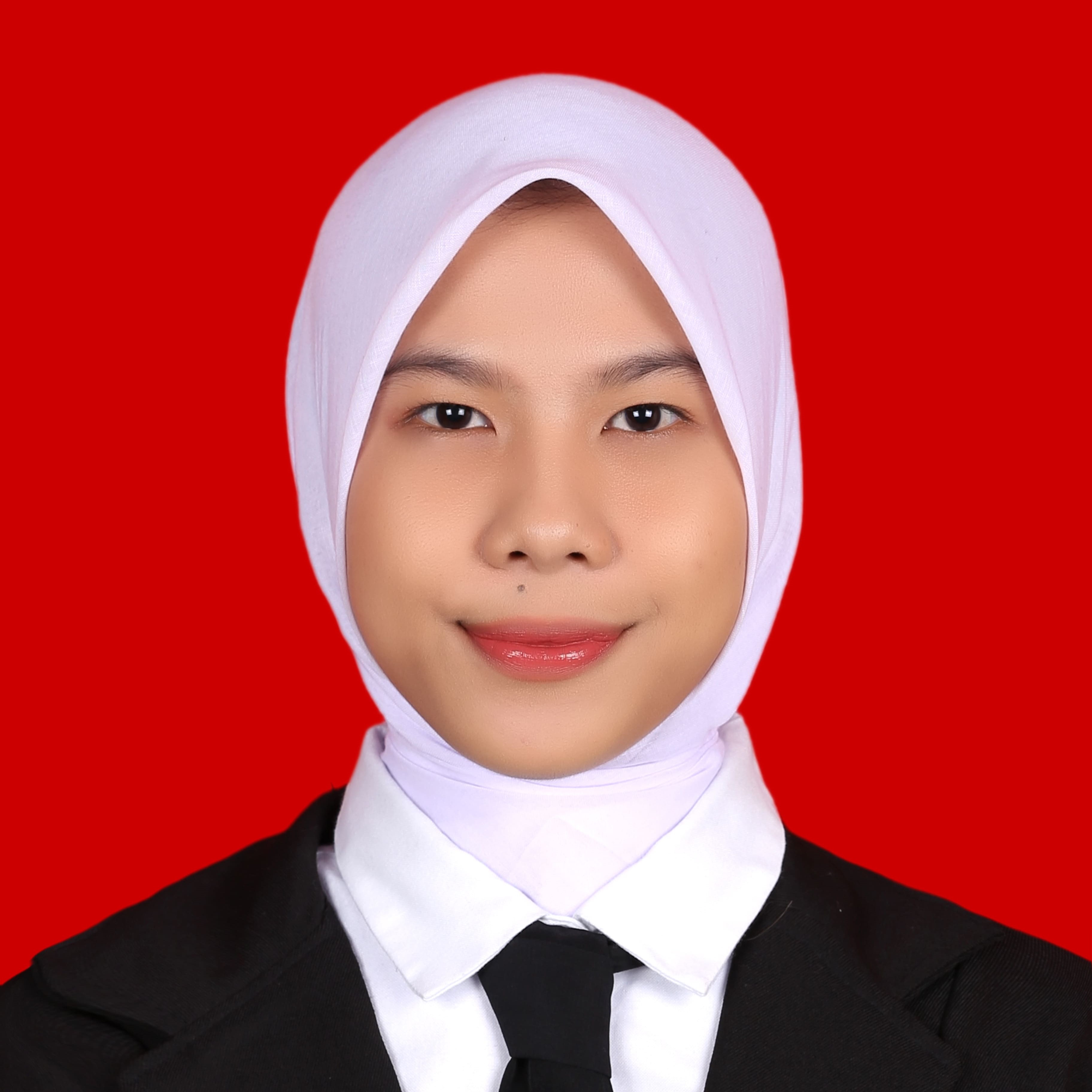 Aziizah Ulfi Khoirunnisaa'