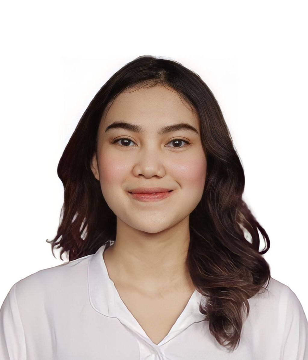 Keysa Jasmine Esvandiary