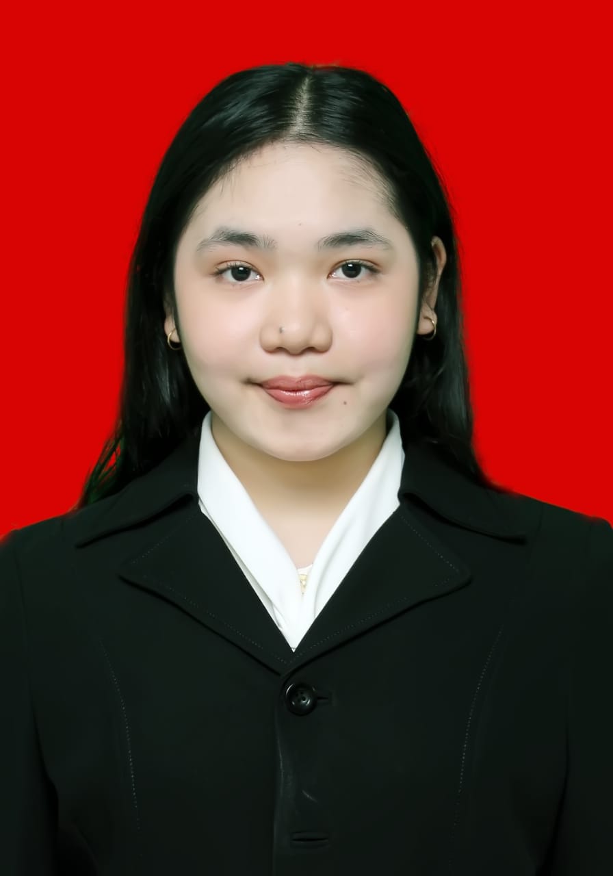 Ester Putri Novianty