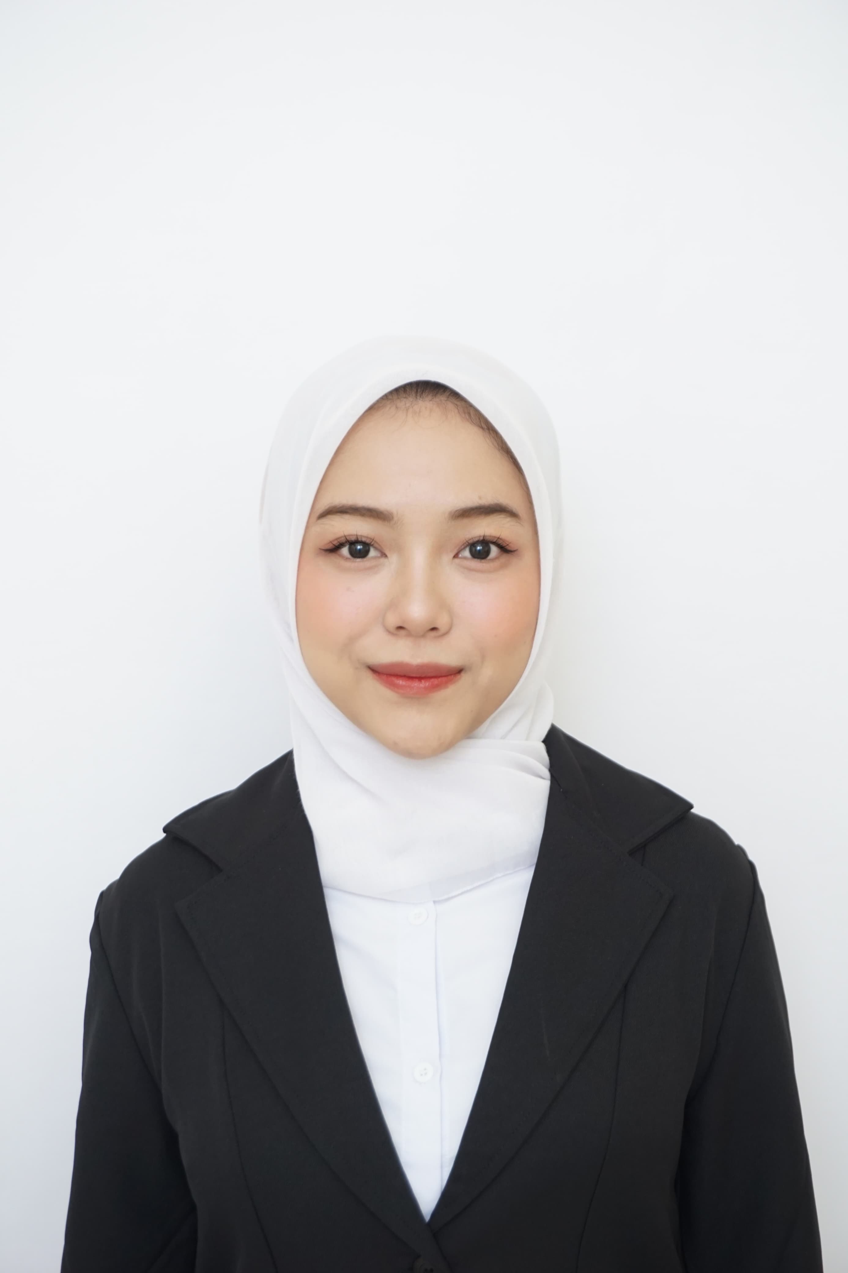 ELVINA ALODIA RAMANDHANI