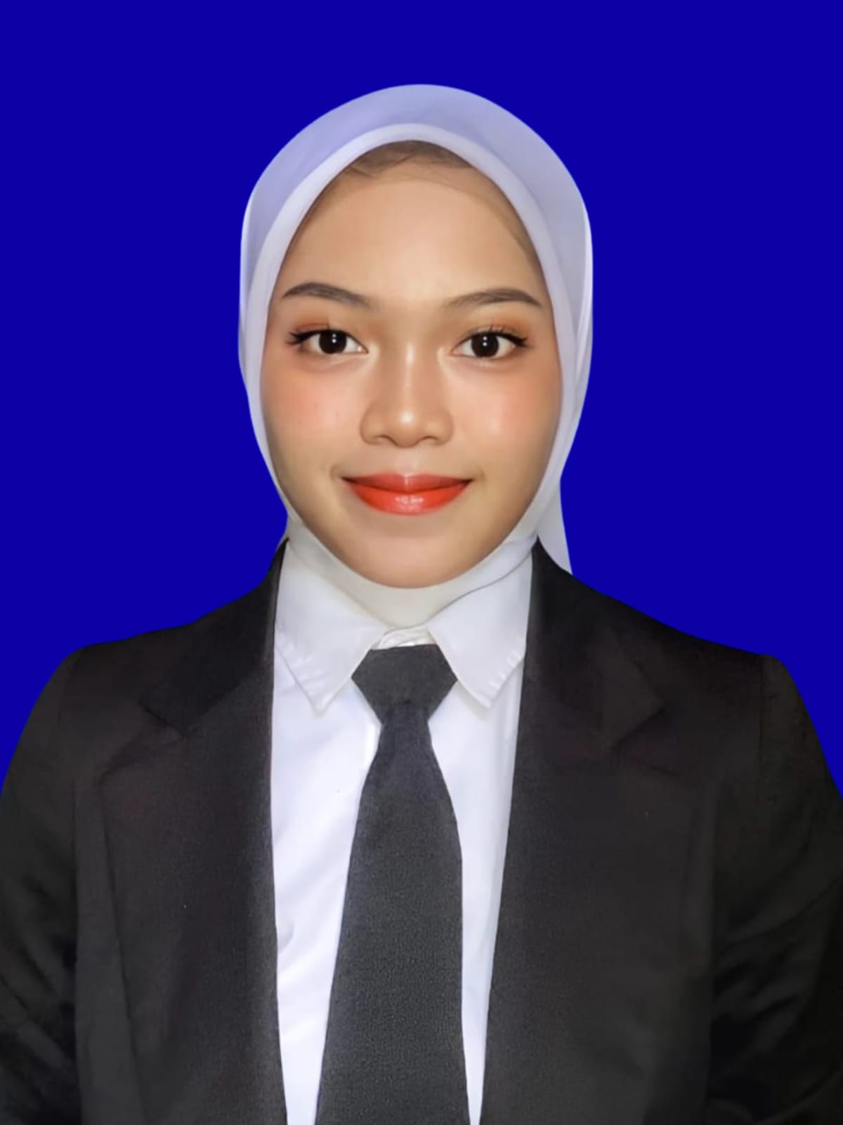 Kharisma Cahya Shakhinah