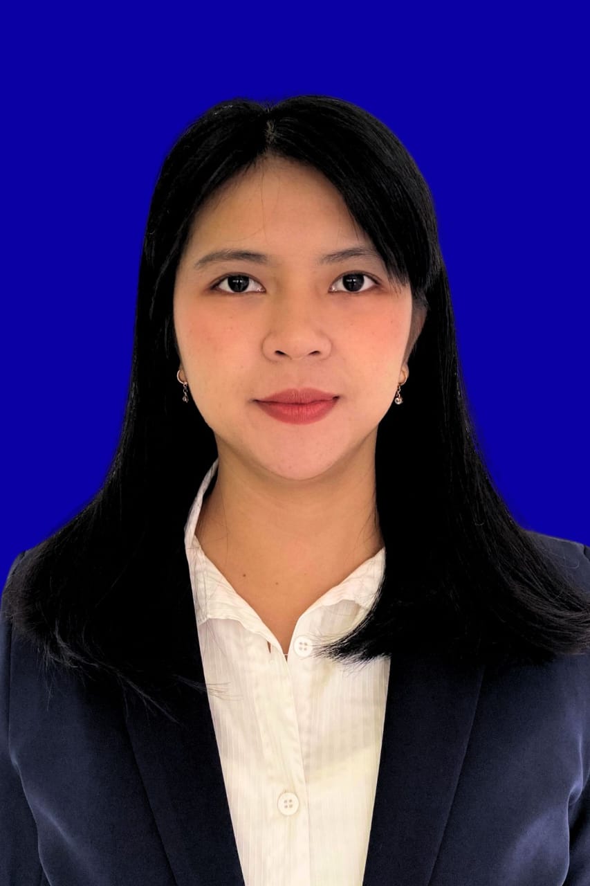 Esra Henita Marito B