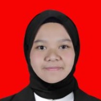 Putri Intan Yuniar