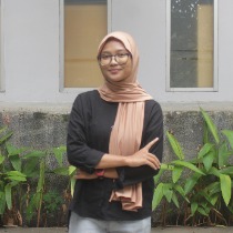 Dede Poppy Ristiwati