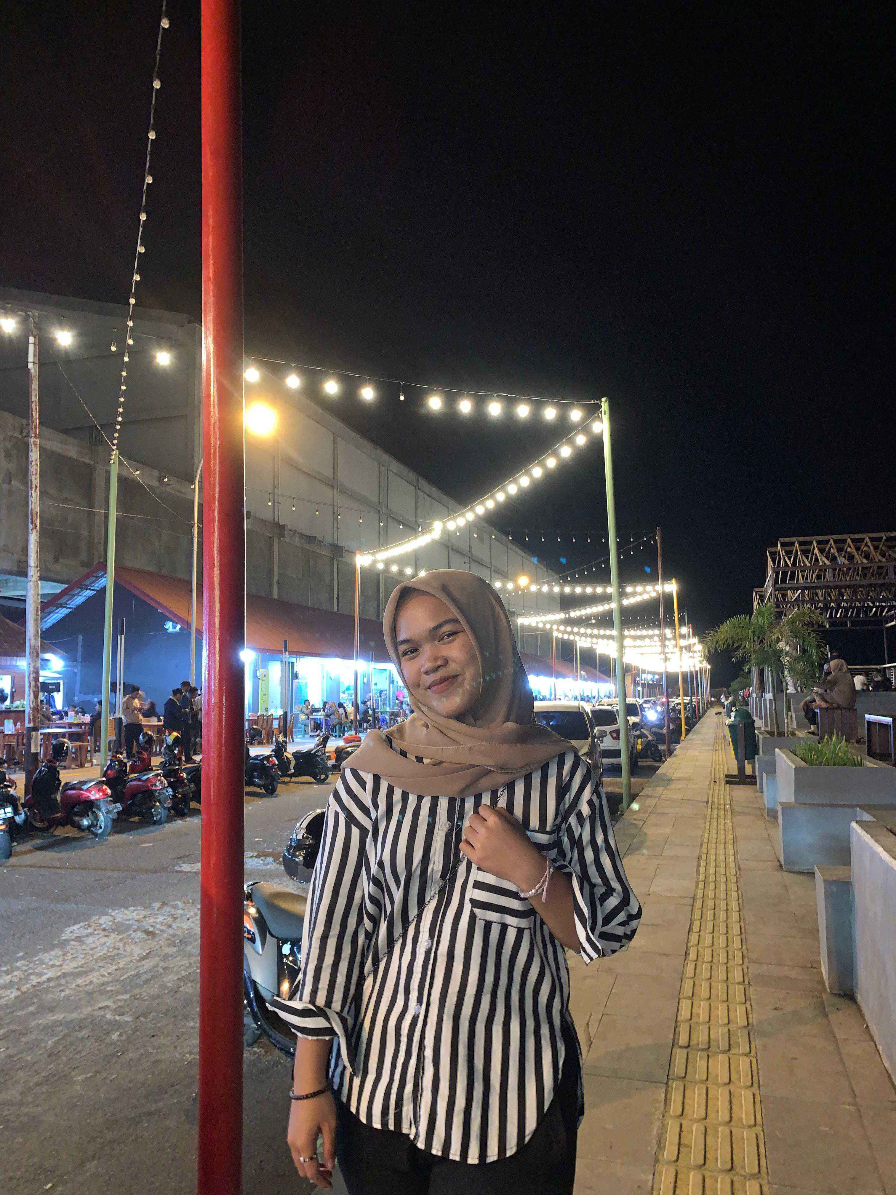 Tasha Amalia Sinampun