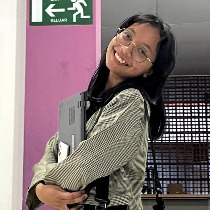 Fathaniah Ghaisani Aksan Putri