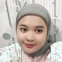 Putri Regina Aprilia Harpono