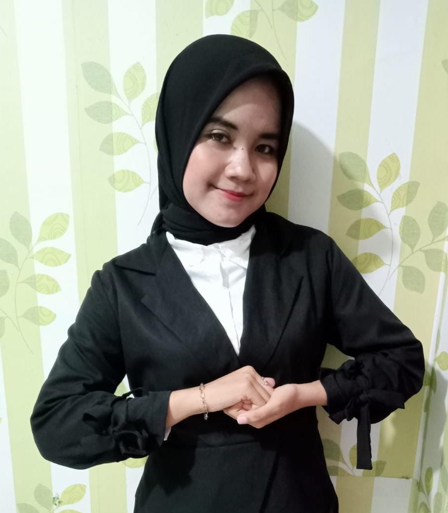 Dewi Nandhayani Putri