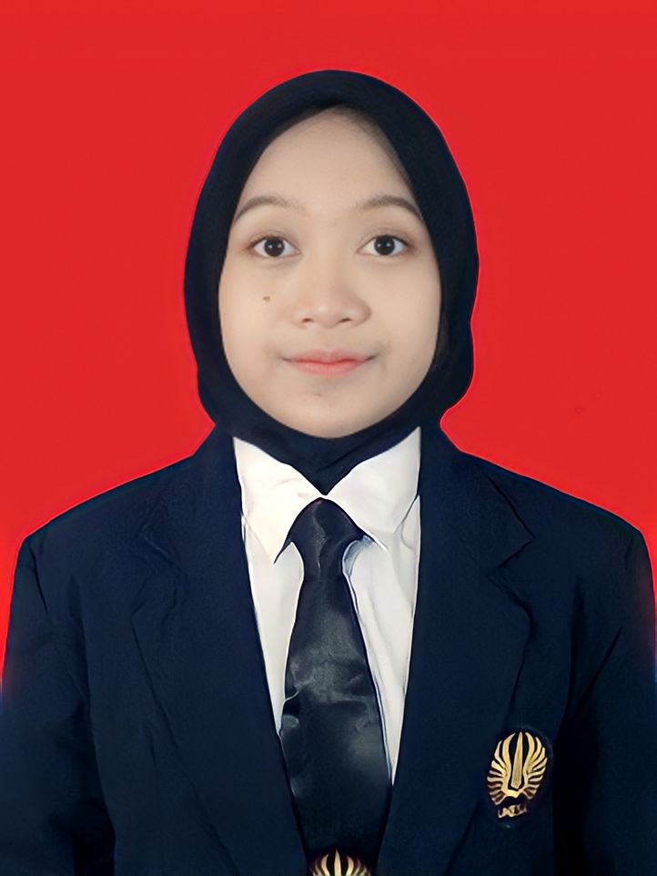 Putri Eryan Oktavinata