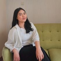 Komang Sri Ayu Juliani
