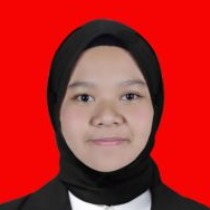Putri Intan Yuniar